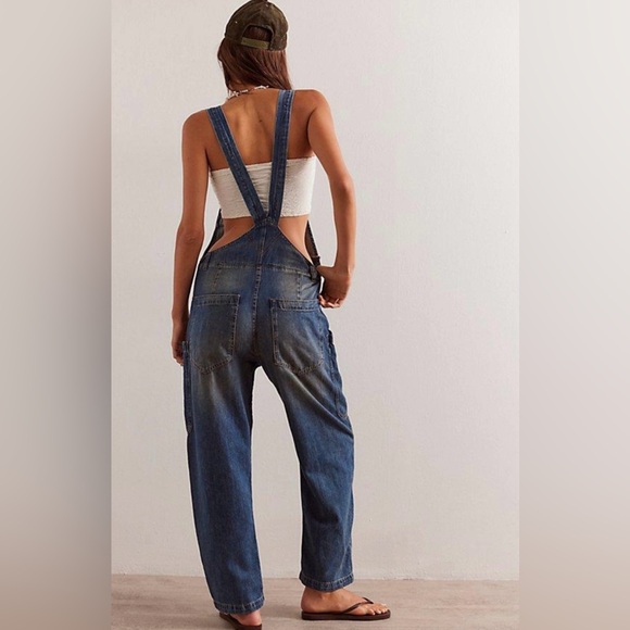 *NWT* FREE PEOPLE WAY BACK DENIM OVERALLS - Picture 3 of 14